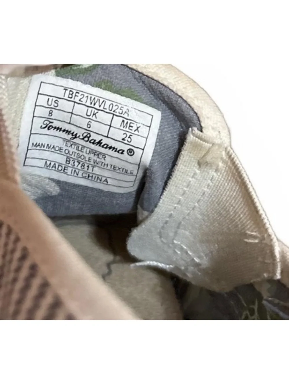 Tommy Bahama Saylor Gray White Striped Canvas Slip On Boat Shoes Womens 8